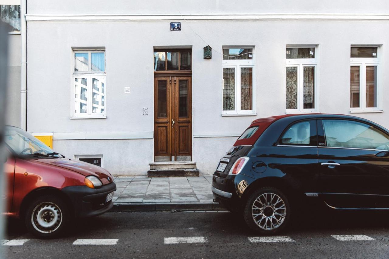 Lajkonik In Cracow City Centre By Apart Service Krakau